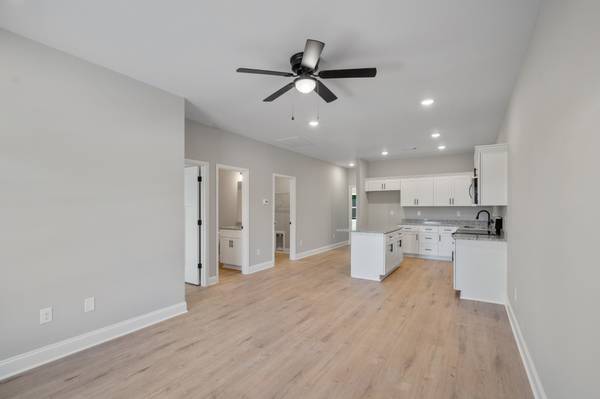 90 Stone Gate Lane, Hartsville, TN 37074