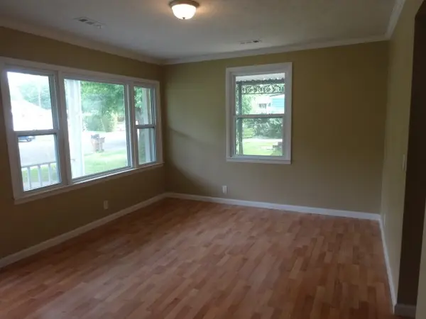 2605 Aspen Dr, Nashville, TN 37208