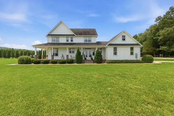 354 Garner Rd, Decherd, TN 37324