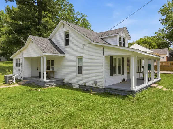 313 Knox St, Huntingdon, TN 38344