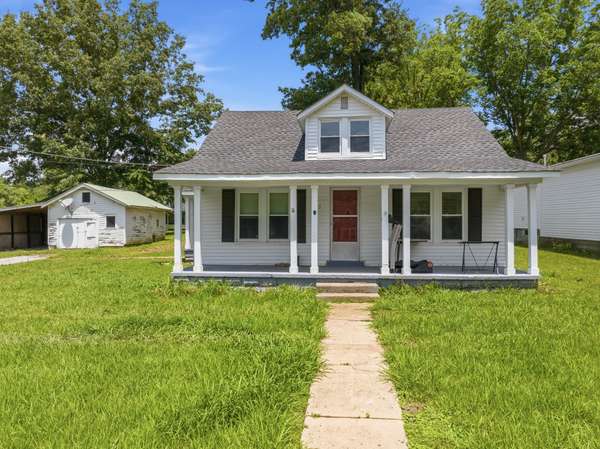 313 Knox St, Huntingdon, TN 38344