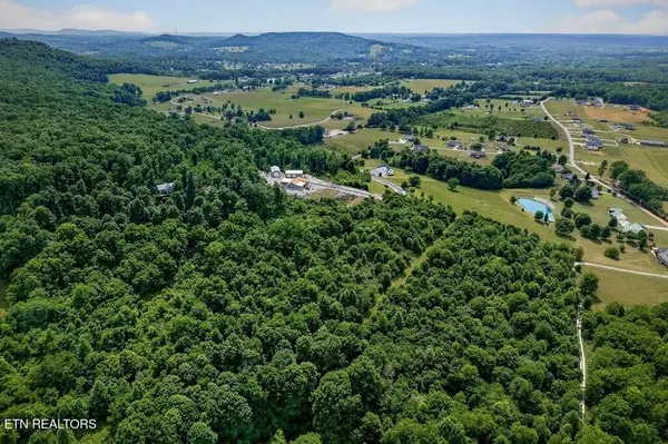 1005 Bethlehem Estates Drive, Livingston, TN 38570