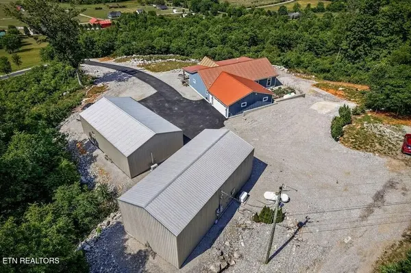 1005 Bethlehem Estates Drive, Livingston, TN 38570