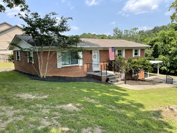 611 Lakeland Drive #NE, Cleveland, TN 37312