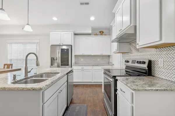 3319 Hampton Turner Dr, Murfreesboro, TN 37128