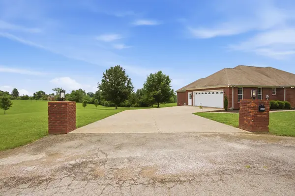 163 Tabor Pl, Hohenwald, TN 38462