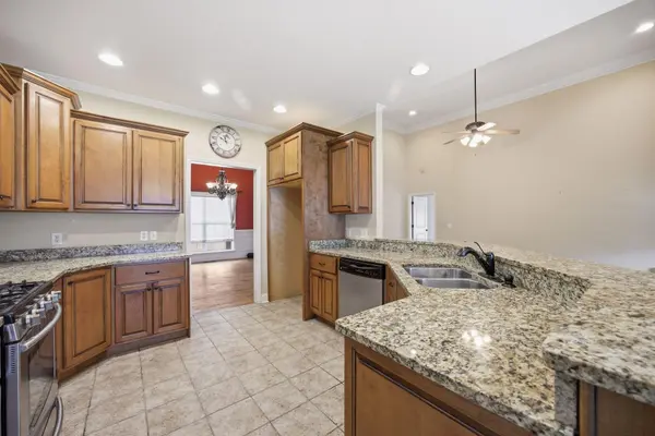 178 Kailors Cove Circle, Ringgold, GA 30736