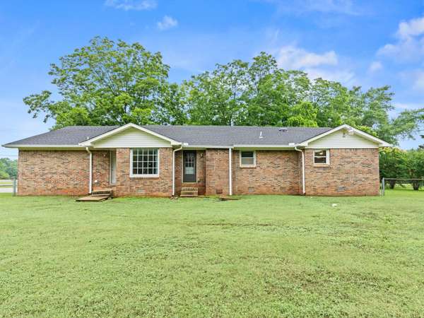 16 Patrick Rd #S, Fayetteville, TN 37334