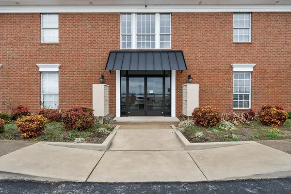 1800 Business Park Dr #212, Clarksville, TN 37040
