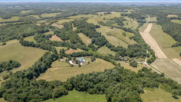 499 Mount Herman Rd, Shelbyville, TN 37160