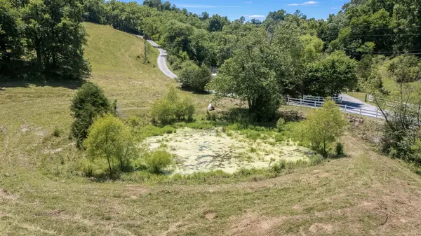 499 Mount Herman Rd, Shelbyville, TN 37160