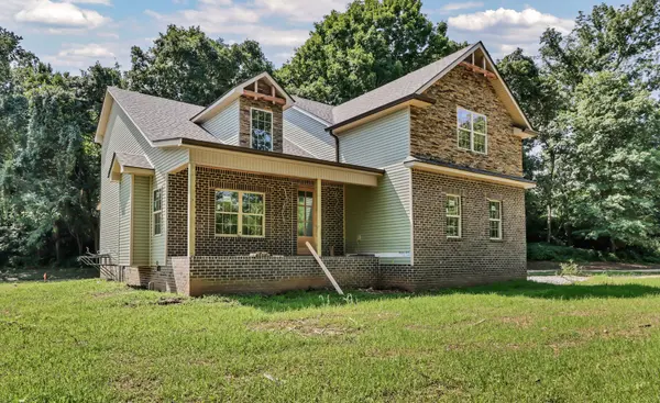 1066 Indian Creek Rd, Cumberland Furnace, TN 37051