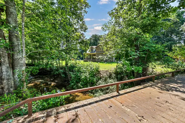 1066 Indian Creek Rd, Cumberland Furnace, TN 37051