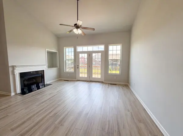 2404 Trivaca Ln, Nolensville, TN 37135