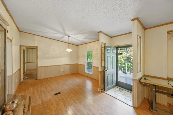 14318 Highway 438 #W, Linden, TN 37096