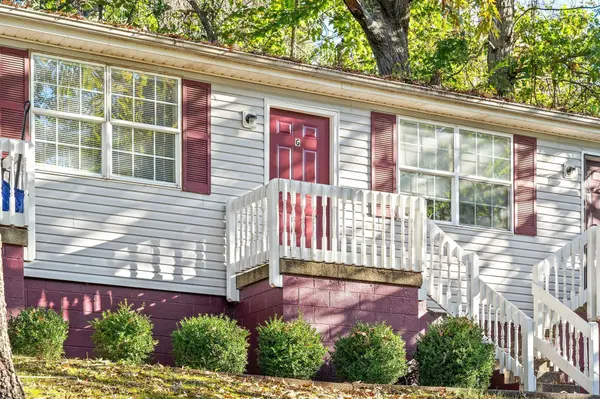 331 Randell Dr #H, Clarksville, TN 37042