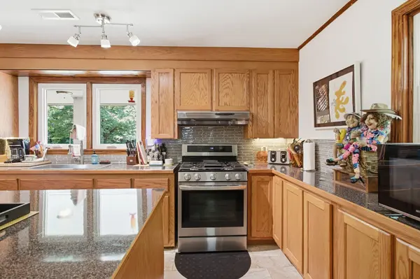 150 Toms Creek Rd, Linden, TN 37096