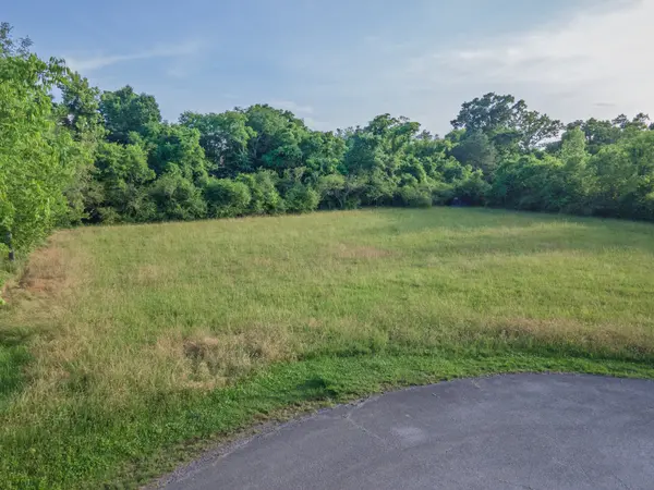 0 Meadow St, Lewisburg, TN 37091