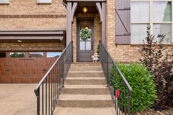4216 Stone Hall Blvd, Hermitage, TN 37076