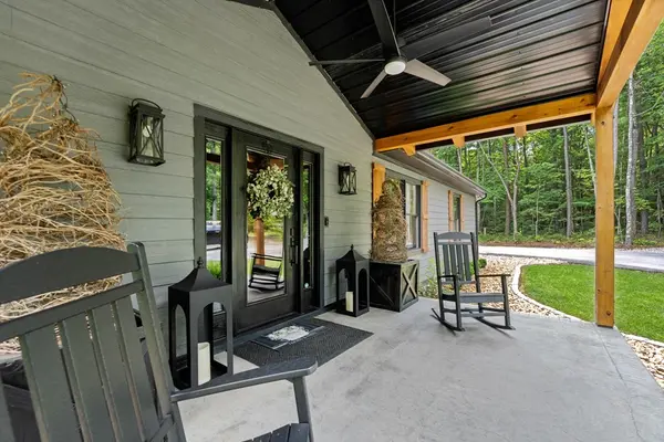 129 Long Branch Ct, Jamestown, TN 38556
