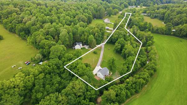4980 Shiloh Bridge Rd, Cumberland Furnace, TN 37051
