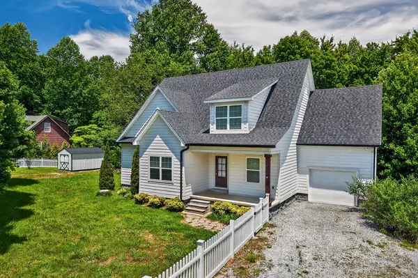 105 Shiloh Ln, Smithville, TN 37166
