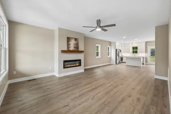 3505 Brookstone Dr, Cookeville, TN 38506