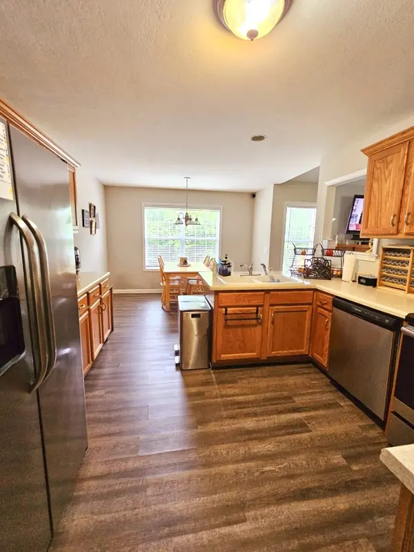 2871 Prince Dr, Clarksville, TN 37043