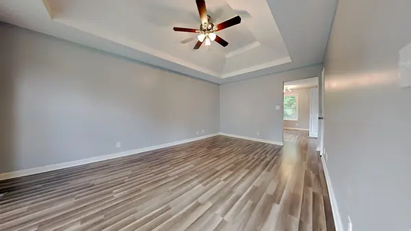 757 Spees Dr, Clarksville, TN 37042