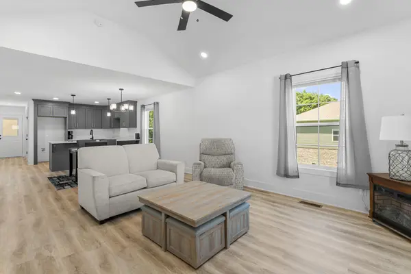 1253 Angus Way, Greenbrier, TN 37073