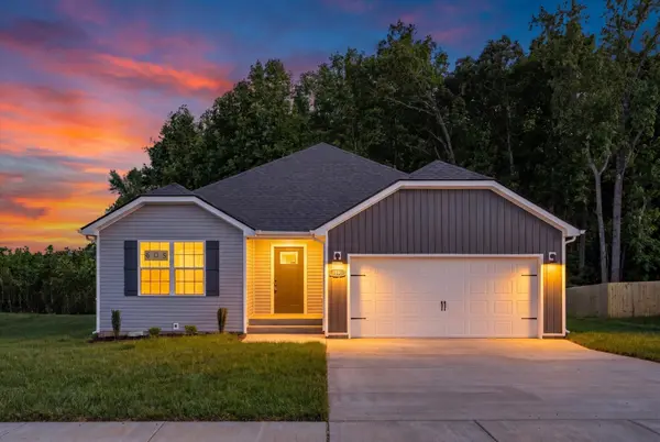 325 Tisha Ct, Clarksville, TN 37042