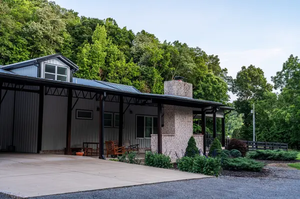 2073 Dog Branch Rd, Prospect, TN 38477