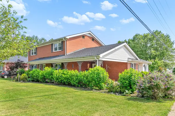 1701 Parkview Dr, Hopkinsville, KY 42240