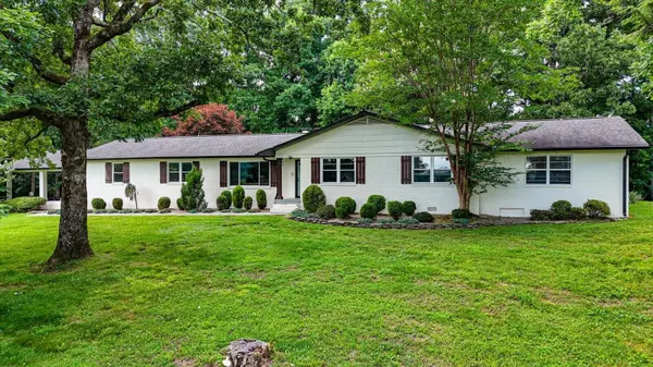 134 County Road 25, Riceville, TN 37370