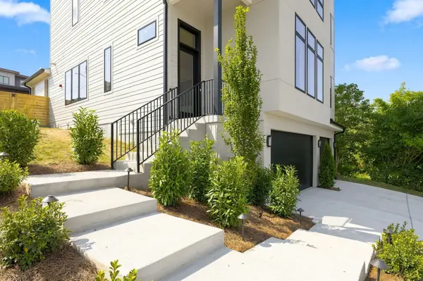 301 33rd Ave #N, Nashville, TN 37209