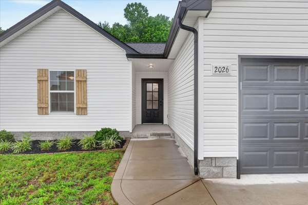 2026 Ireland Way, Clarksville, TN 37042