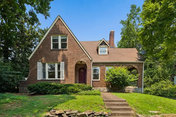402 Fairfax Ave, Nashville, TN 37212