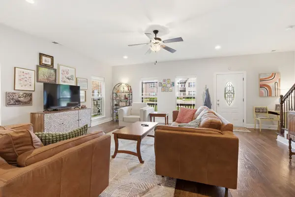 2178 Cason Ln, Murfreesboro, TN 37128