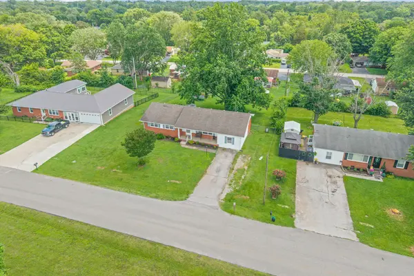 318 Blane Dr, Hopkinsville, KY 42240
