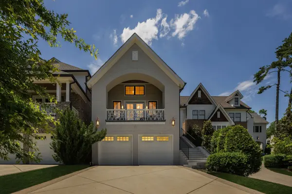 3815A Woodmont Ln, Nashville, TN 37215