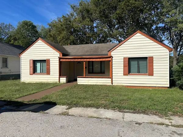 151 N McPherson St, Hopkinsville, KY 42240