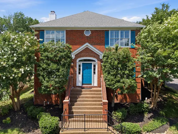 72 Ravenwood Hills Cir, Nashville, TN 37215
