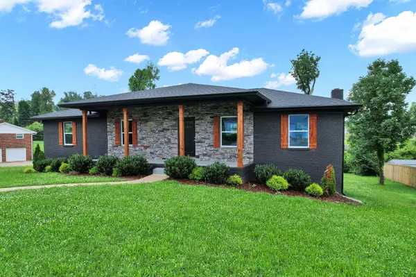 8164 Holly Crest Drive, Chattanooga, TN 37421