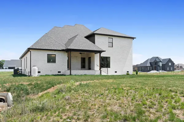 1807 Rhonda Dr, Christiana, TN 37037