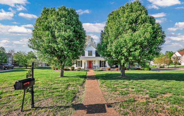 3191 Quincy Ln, Clarksville, TN 37043