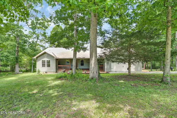 68 Boone Dock Rd, Jamestown, TN 38556