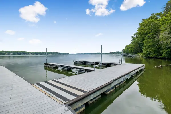 231 Green Harbor Rd #101, Old Hickory, TN 37138