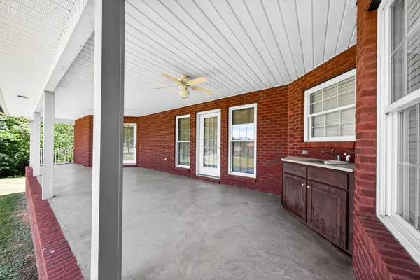 1156 Beam Ave, Cookeville, TN 38501