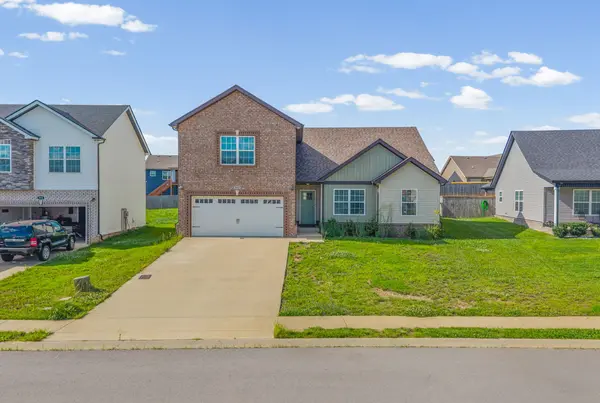 386 Dugger Dr, Clarksville, TN 37042