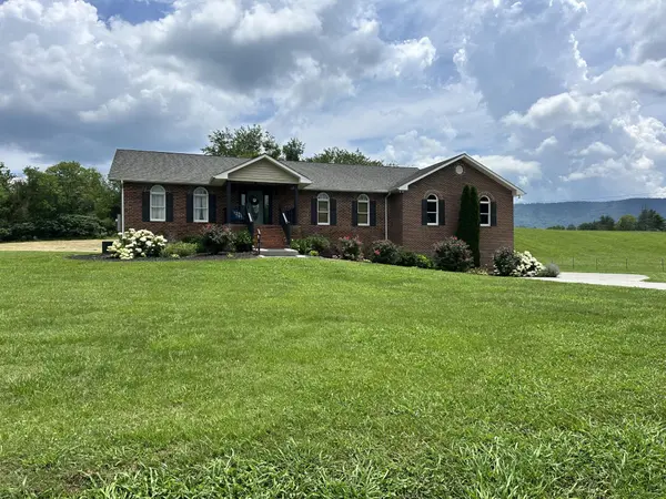 121 County Road 903, Etowah, TN 37331
